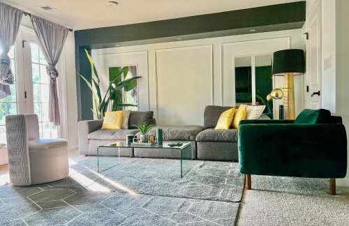 Lux Townhome Free Parking 12 min to BWI - Foto 5