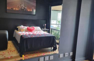 Morumbi, Apartamento Pub, SPA com hidromassagem, PISCINA Aquecida PRIVATIVA, LAREIRA, tudo que você precisa para descansar, trabalhar ou realizar aquela comemoração! Com total conforto e PRIVACIDADE! O Apt Nota 10 de SP! - Foto 5