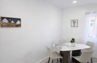 Stay in the Heart of Hillcrest! - Photo 4