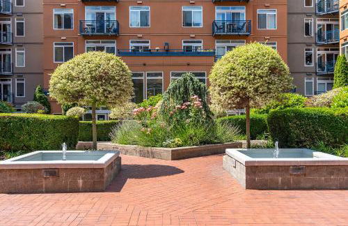 Seattle Among The Trees: in Belltown w/Parking! - Foto 30