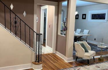 Elevated Entertainment Sleep Suite - Foto 10