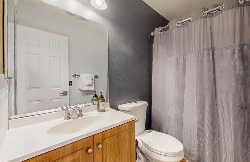 Near Hiking and Biking! Flagstaff Condo with Grill - Foto 14