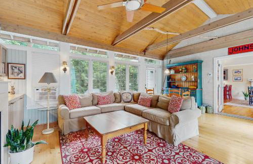 Happy Thoughts Cottage - Photo 8