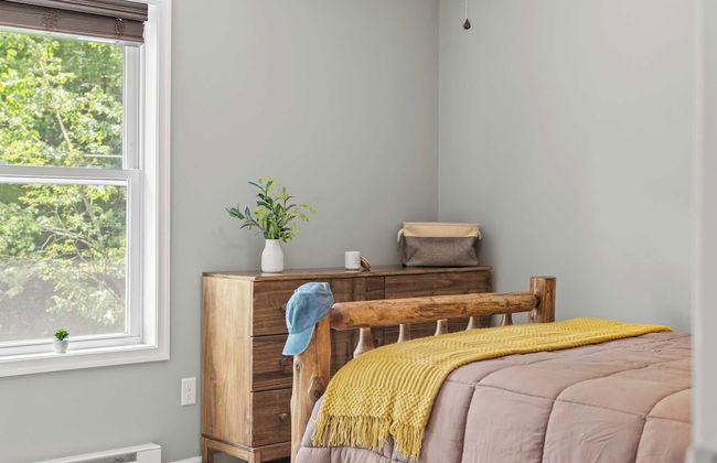 Tavern at the Woods by Avantstay Lakefront Views, Hot Tub, Firepit, Game Room - Foto 37