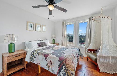 Cozy escape with Hot Tub, ideal for family & friends - Photo 58