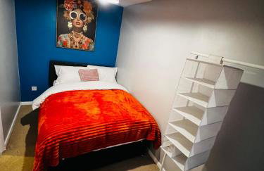 Pristine 2B Guest house near Luton Airport, L&D Hospital, Whipsnade Zoo & Leagrave Train Stn, Contractors - Foto 17