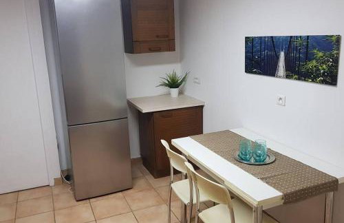 grand Appartement climatisé avec terrasse et parking - Photo 8