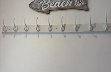 Beach Retreat luxury home just 2 minutes walk to the beach - Foto 23