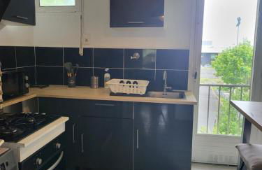 Le Temps d'un Séjour Clermont-Ferrand F3 2 chambres 1 chambre avec 1 lit simple et 1 chambre avec 2 lits doubles et 1 Garage - Foto 5