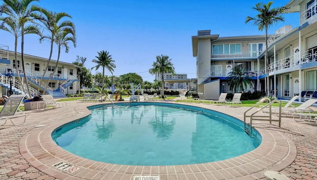 Vistamar Waterfront Beach Abode -walk to the Beach - Foto 5, Habitación