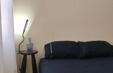 House with one bedroom and backyard - Foto 10