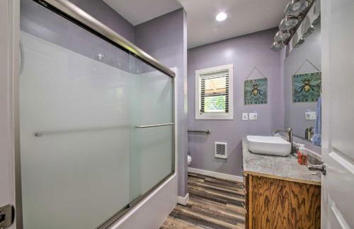 Peaceful Guest Home with Patio on 152-Acre Farm - Foto 17