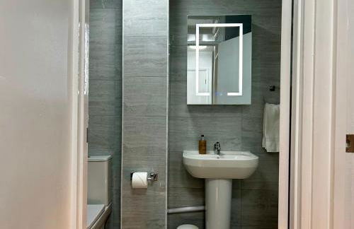 Victory Gate 3 double bed House in Old Portsmouth Parking Pets - Foto 31