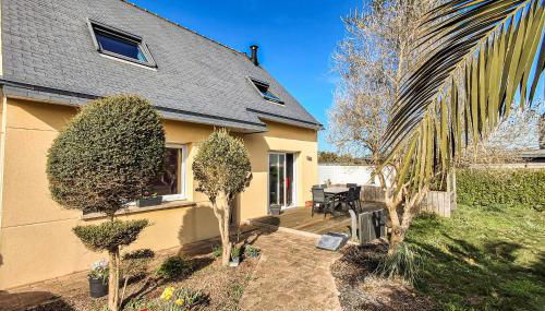 3 Bedroom Lovely Home In Saint-Pabu - Foto 2