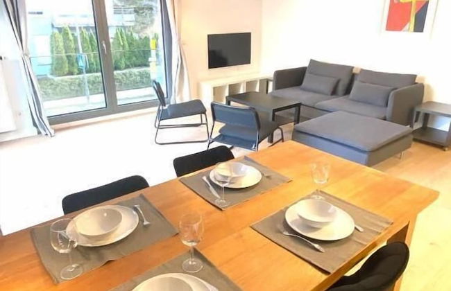 2 Bedrooms Flat in Center with Parking - Photo 18