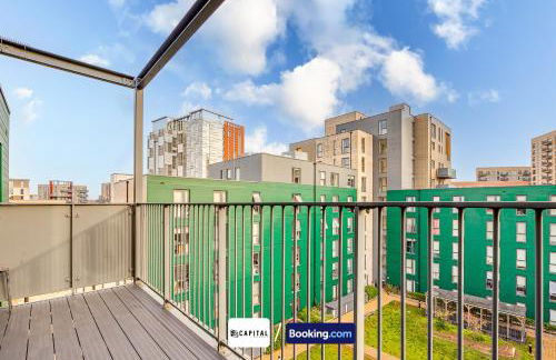 Last-Minute Secure l Sleeps Up to 8 l 2 Bedroom Apt By Capital Retreats Short Lets & Serviced Accommodation London With Balcony, Free WiFi - Foto 36