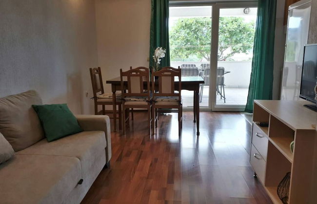 Lovely 2-bedroom Apartment in Poljica - Photo 11