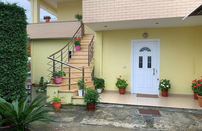 A 3-floor Building With 4 Bedroom, Near Beach - Photo 1