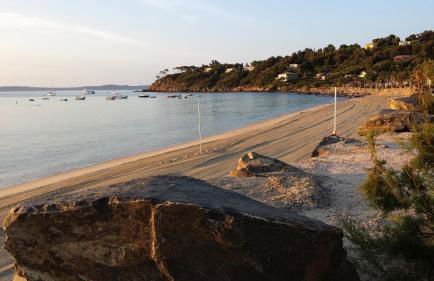 Superbe T2 4 étoiles climatisé Favière refait à neuf - Foto 8