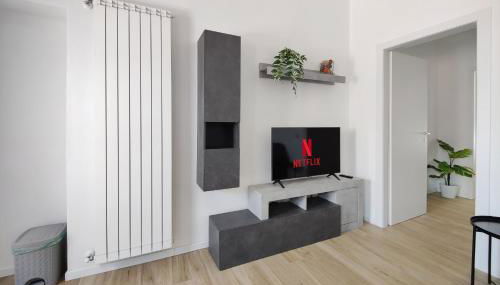 The Temple of Speed & S. Gerardo Hospital - Foto 5, wardrobe