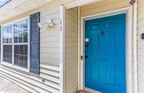 Screened Porch, Firepit, Patio! Peaceful in Pooler - Foto 11
