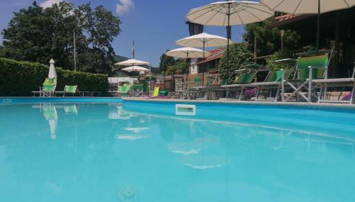 La Lanterna Swimming Pool Retreat - Happy Rentals - Foto 1