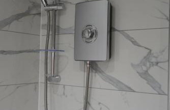 Peaceful Waterfront Apartment, Private Parking, Hull Marina - Foto 21