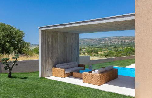 Luxury Villa Silence with Heated Pool - Photo 22