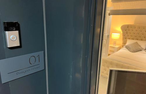 DESIGNER HOUSE - University of Glasgow / Central Glasgow 'Hillhead' West End G12 - Luxurious & Contemporary Detached House / Terrace / Garden / 'electric car charging' Garage Parking - Foto 56