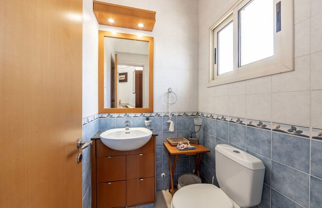 Larnaca Chelidonia Seafront Villa - Foto 36