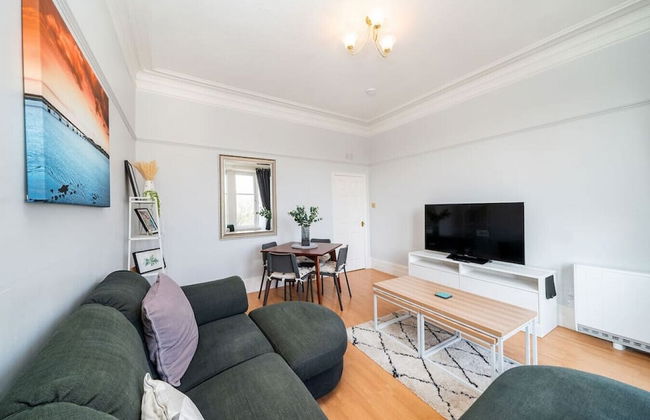 Ferry Gem - Live Like a Local - Foto 1