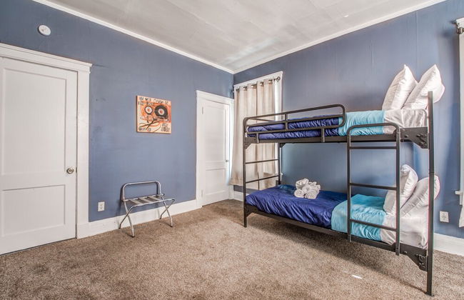 Blue Hideaway - Photo 11