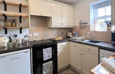 Campden Place - 2 Bed Home in Central Chipping Campden - Photo 3