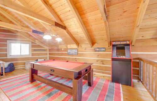 True Log Cabin with Game Room, Year-Round Views - Foto 18