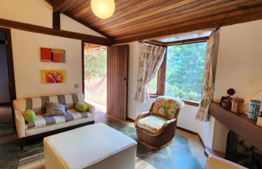 Chalé Araras Itaipava - Refúgio na Serra ,natureza ,clima fresco , ar puro - Foto 7