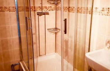 Ysgubor y Tanybryn The barn with a view and a spa. - Photo 15