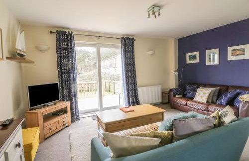 Pebble Nook - Photo 3