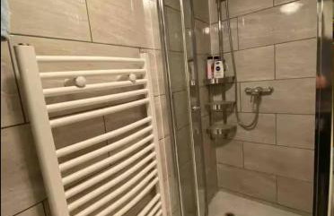 No 5 Accommodation - Photo 39