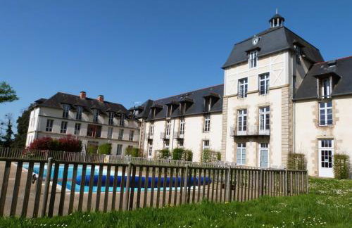 Appartement familial dans un château avec piscine chauffée, proche plages et sites du Golfe du Morbihan - Foto 14