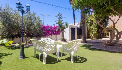 Villa in Playa D´en Bossa sleeps 9 - Photo 4, Other