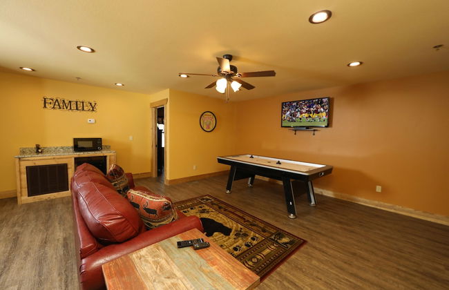 Splash Time Cinema - Six Bedroom Chalet - Foto 53