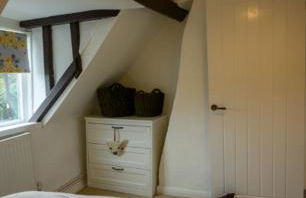 Pear Tree Cottage in the Cotswolds - Photo 38