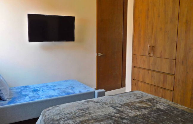 Roomy Apt With Private Terrace - Amazing Amenities - Photo 9