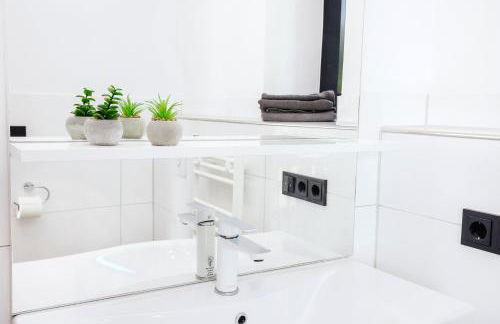 Entspannung mit Seeblick - ADAC Yacht - Foto 11