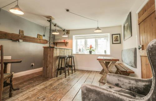 Belgrave House - Photo 17