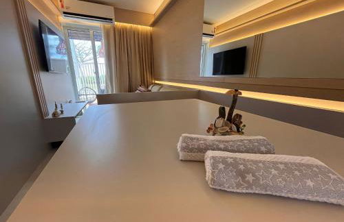 Beira-Mar Sofisticado com Vista Mar e Piscina - Foto 58