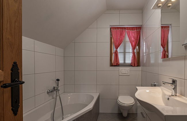 Vineyard Cottage Princess With Sauna - Photo 12