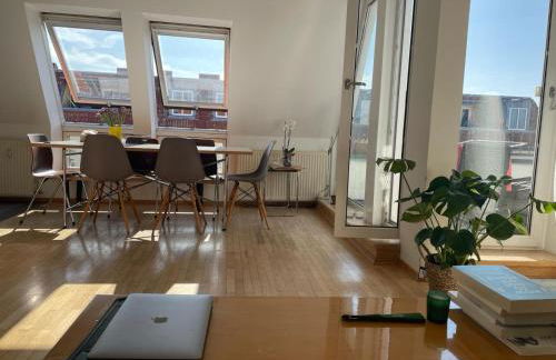 bright rooftop loft with river view - Foto 1