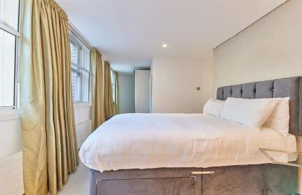 The Monument - Foto 48