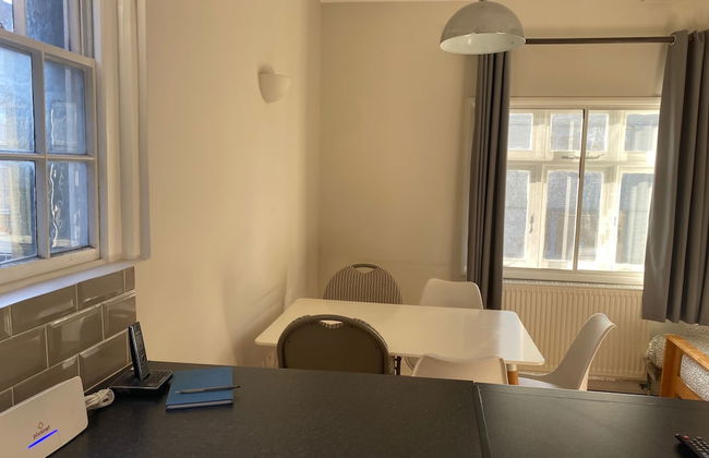 Victorian Building - Sleeps 5 - Pet Friendly - Foto 29